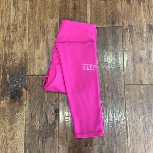 Fleo 25” pink leggings